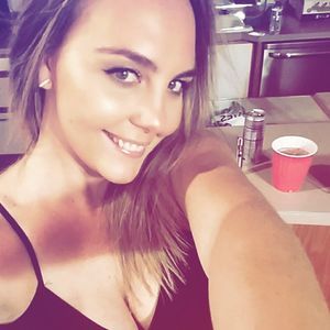 Meet your Posher, Jeannette